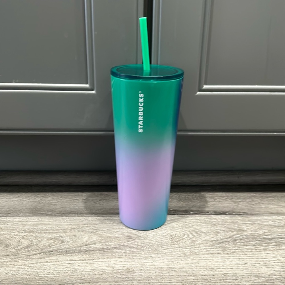 Starbucks cup
